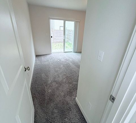 3rd image of 3286 SW 179th Ter