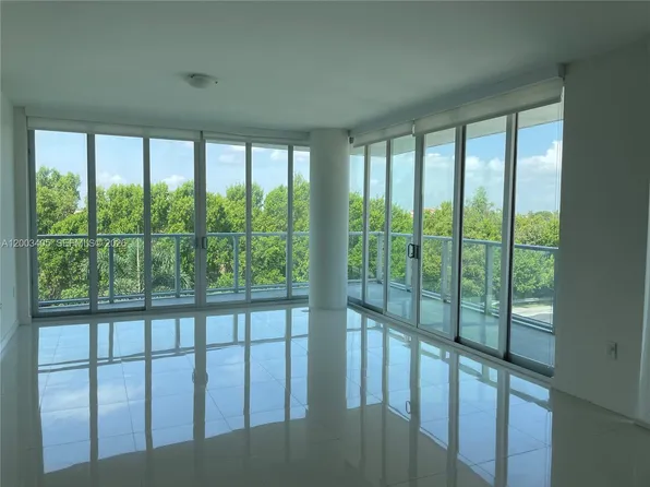 7751 NW 107th Ave APT 411, Doral, FL 33178