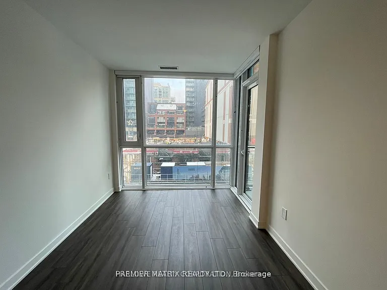 135 Lower Sherbourne St #434-W — Photo 2