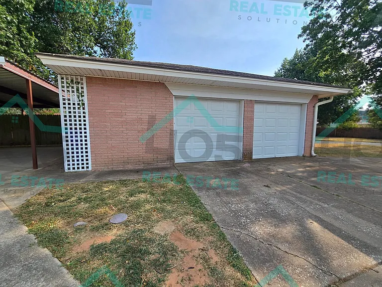 3606 Oakhurst Dr — Photo 25