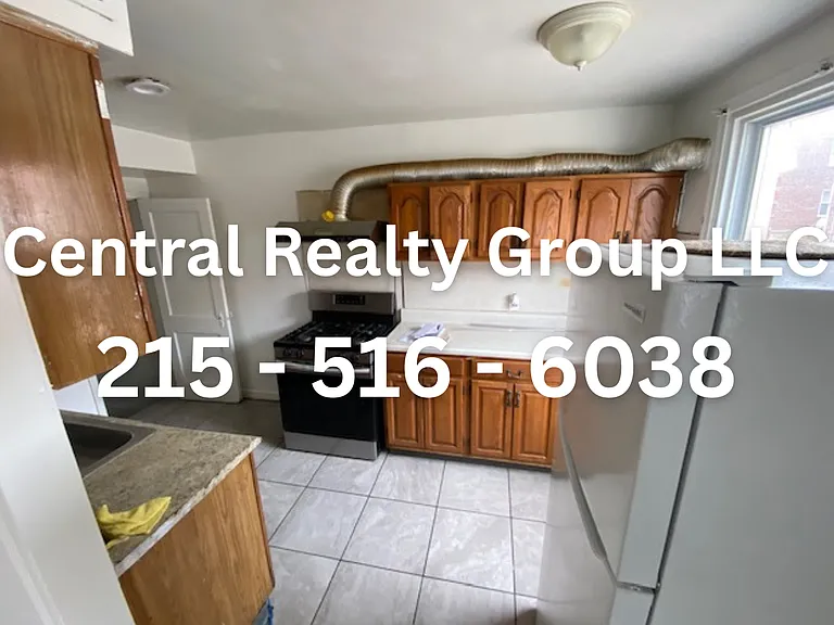 1235 Passmore St — Photo 8