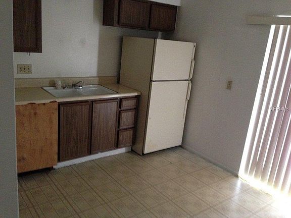 2nd image of 98 E Marbrisa Way