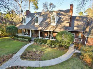 10 E Shaker Ln, Spring, TX 77380