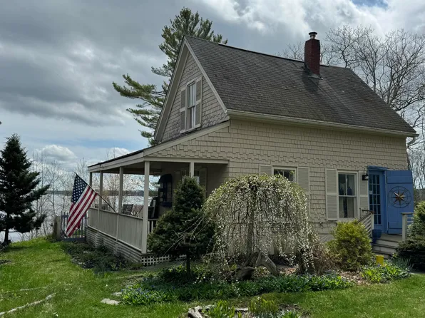 88 Schooner Drive, Stockton Springs, ME 04981