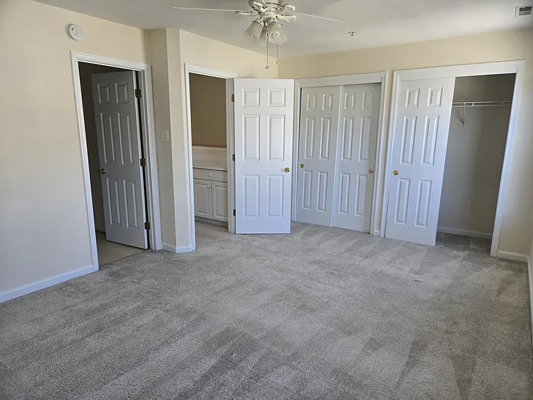 6822 Sanctuary Ct — Photo 21
