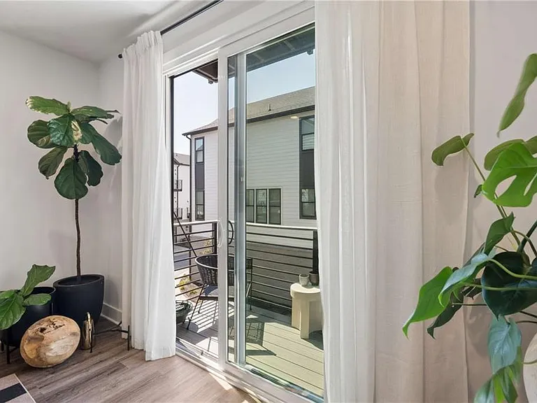 1350 May Ave SE #9 — Photo 18