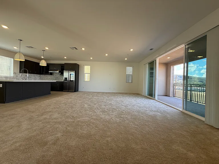 424 Bunsen St — Photo 9
