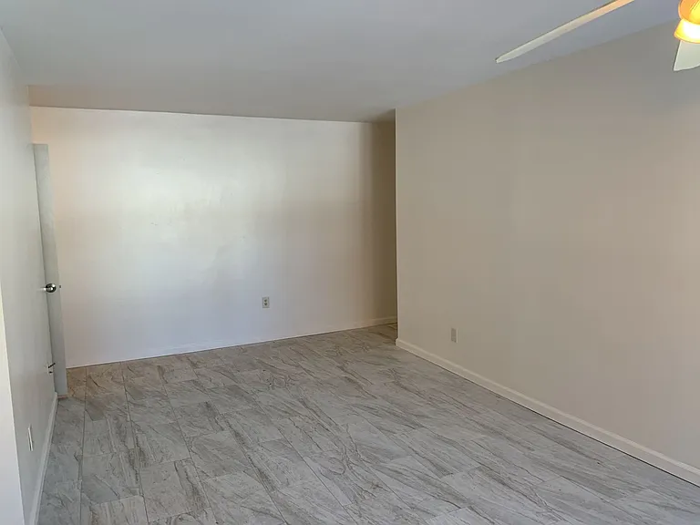 2355 Eldridge — Photo 20
