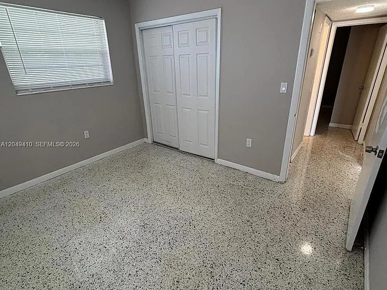 1047 SW 7th St #12 — Photo 9