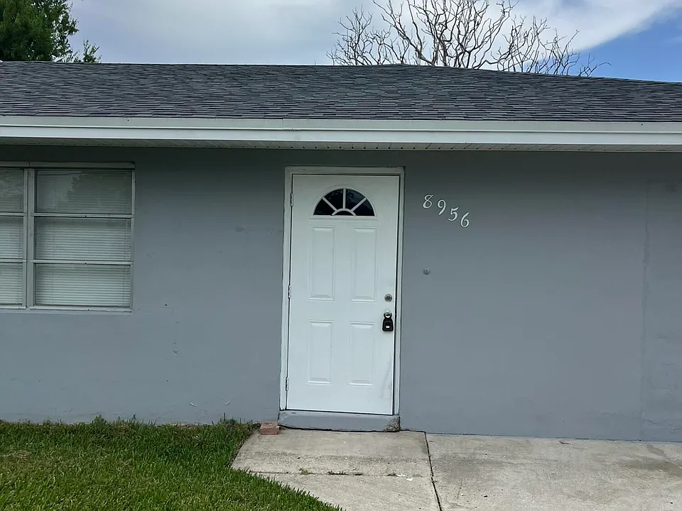 8956 SE 65th Way