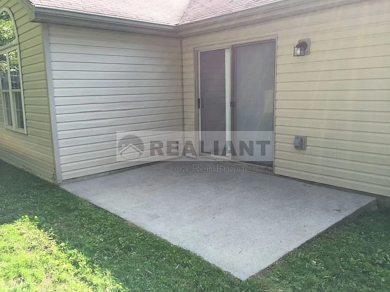 1217 Morning Side Dr — Photo 13