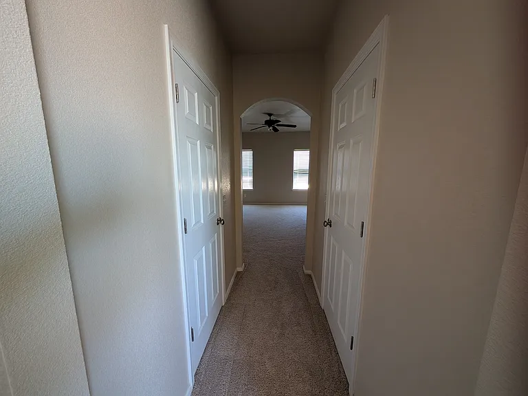 5803 London Dr — Photo 15