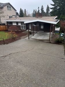 12034 Roosevelt Way NE, Seattle, WA, 98125