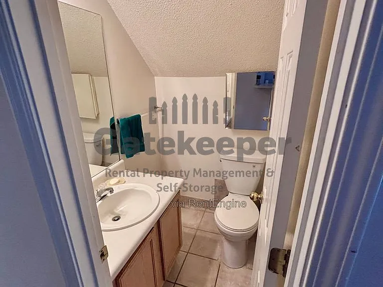 644 N Fairfield Dr — Photo 19