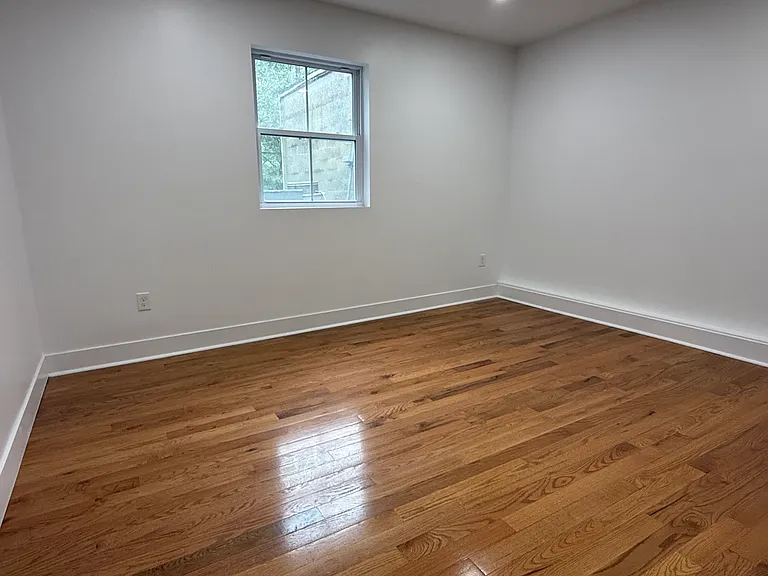 511 Broadway #201 — Photo 4