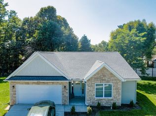 10501 Church Ct, Louisville, KY 40272