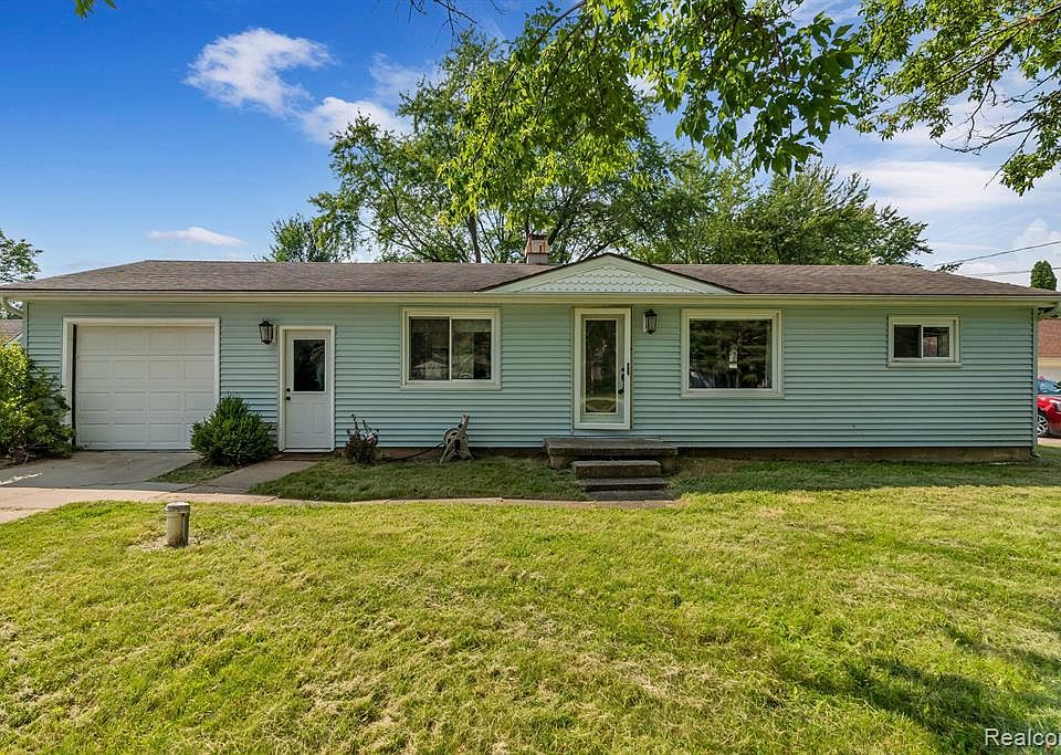 7100 Riegler St, Grand Blanc, MI 48439 MLS 20230075306 Zillow