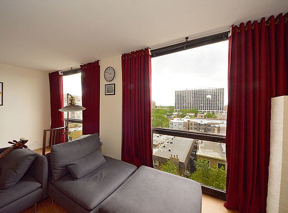 4th image of 4343 N Clarendon Ave APT 913