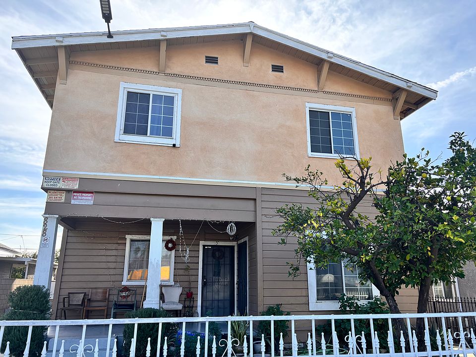 1st image of 828 Hawthorne Pl #2