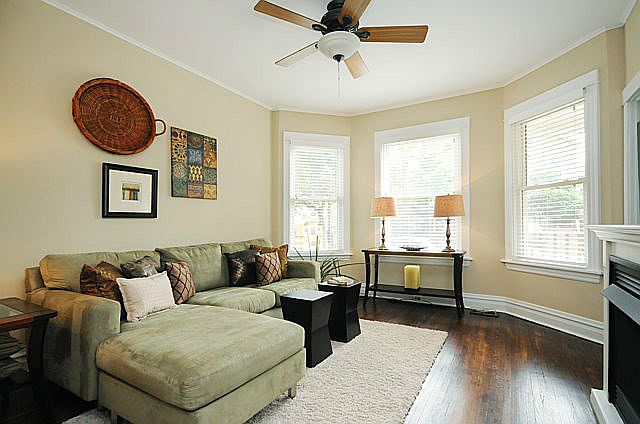 1st image of 2334 W Barry Ave #House