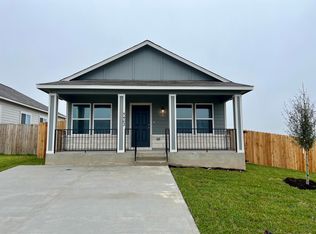 5402 Saint Francis Dr, Laredo, TX 78046