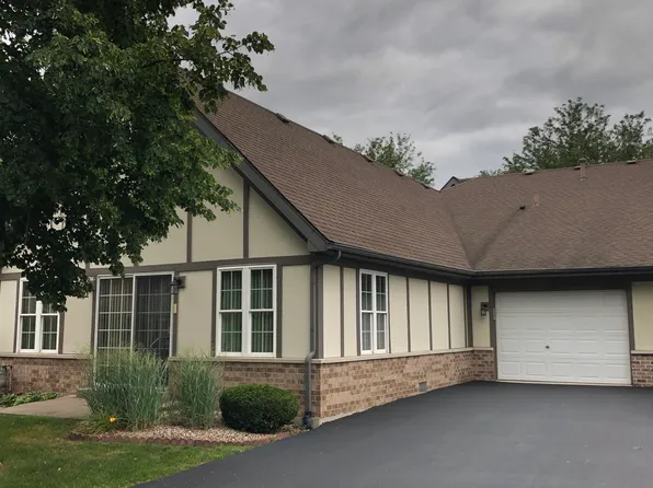 1842 Willow Circle Dr Unit 1842, Crest Hill, IL 60403
