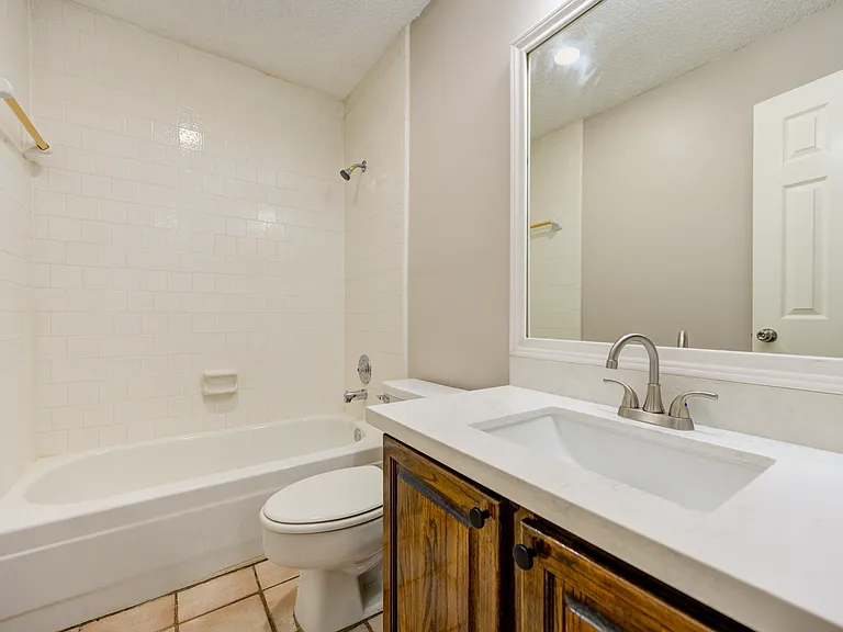 8418 Mosshang Ct — Photo 20