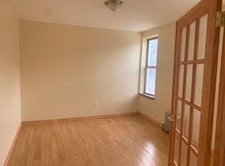 6101 Myrtle Ave, Ridgewood, NY 11385