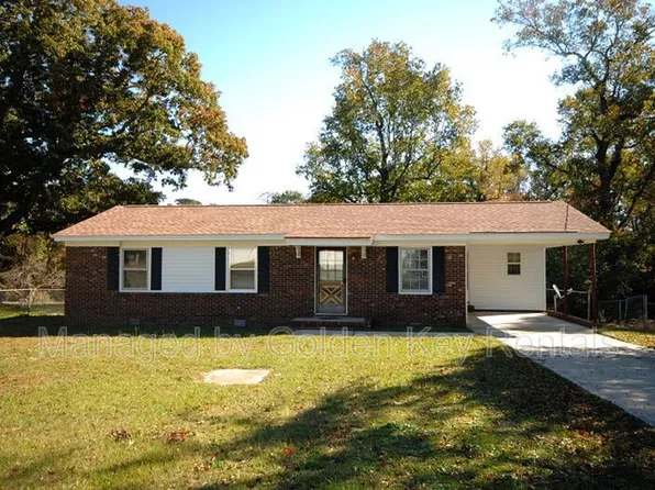 102 Moore Allen St, Dudley, NC 28333
