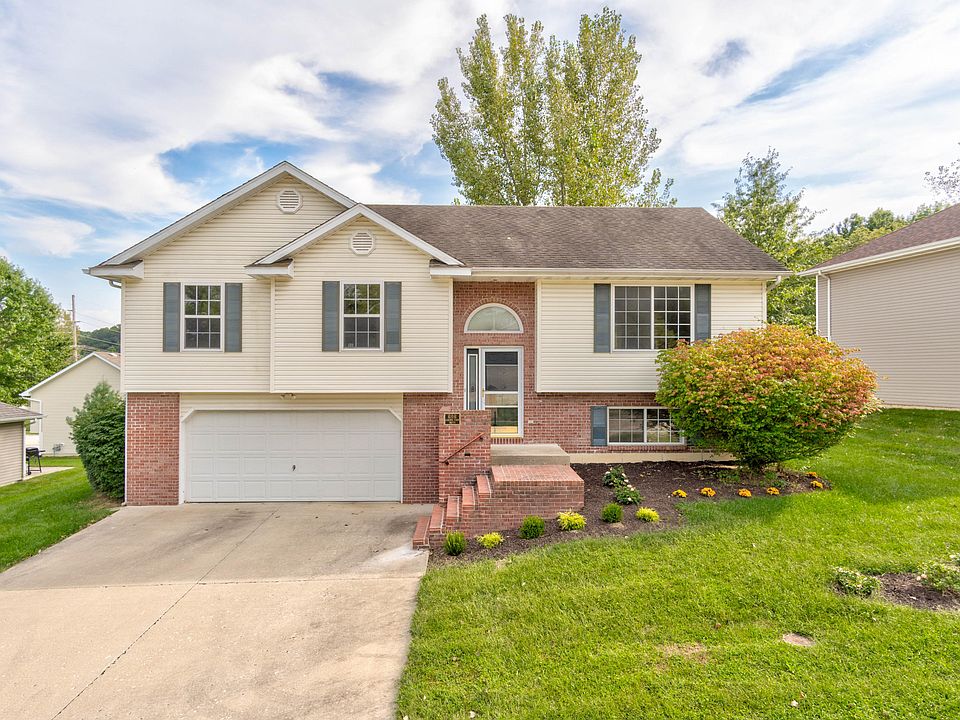 1st image of 606 Campusview Dr