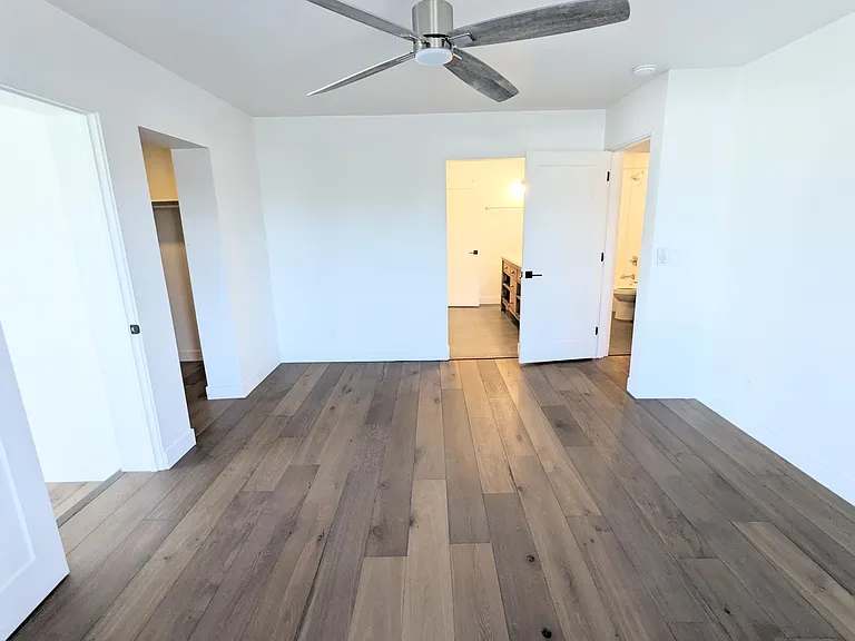 7662 E Minnezona Ave — Photo 40