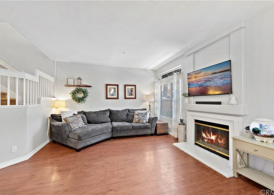 1st image of 50 Via Madera #108
