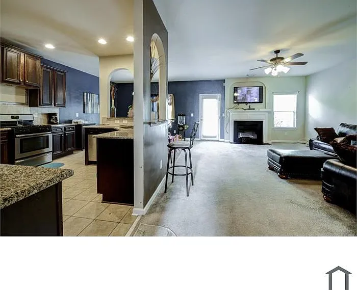 5 bed, $2,700 — Photo 2