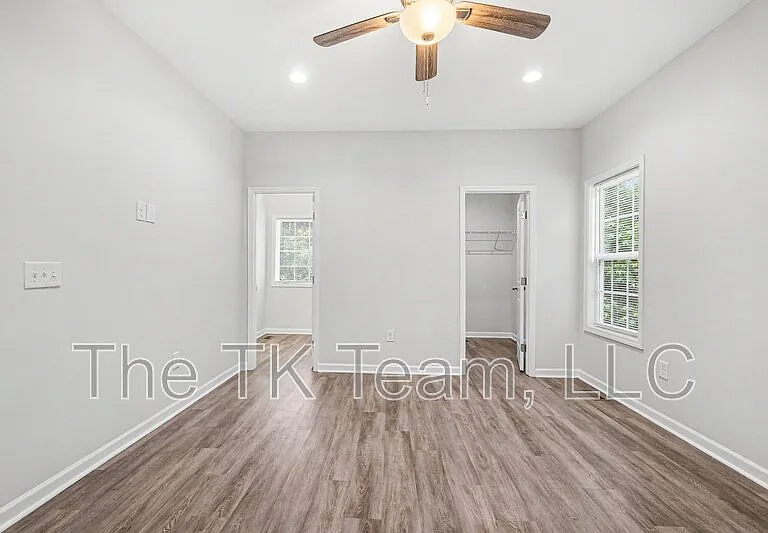 324 N Milford Rd — Photo 10