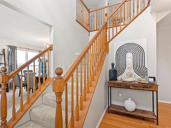 4th image of 108 Behlmann Meadows Way
