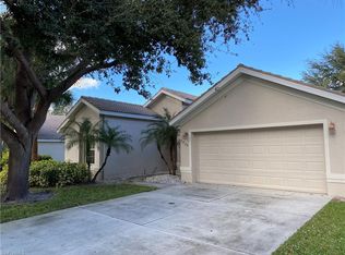 7057 Timberland Cir, Naples, FL 34109