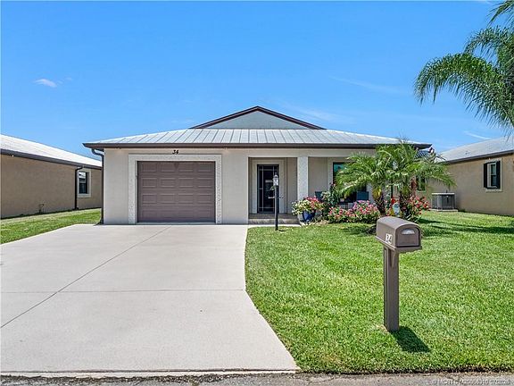 2nd image of 34 Monterey Way