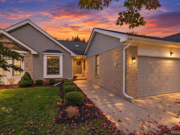 2nd image of 41852 Coventry Way