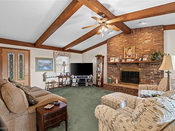 3rd image of 117 Cooper Dr