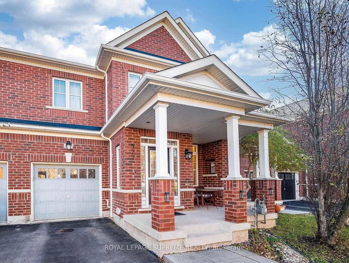 527 Vaughan Ct photo 1
