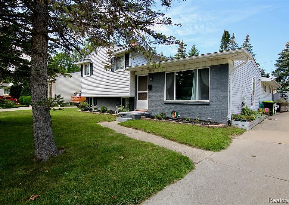 1st image of 8372 Cappy Ln