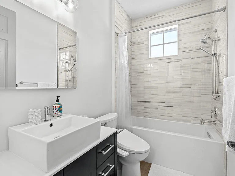 12442 Equine Ln — Photo 36