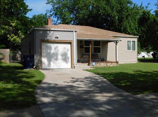 758 S Crestway Ave, Wichita, KS 67218