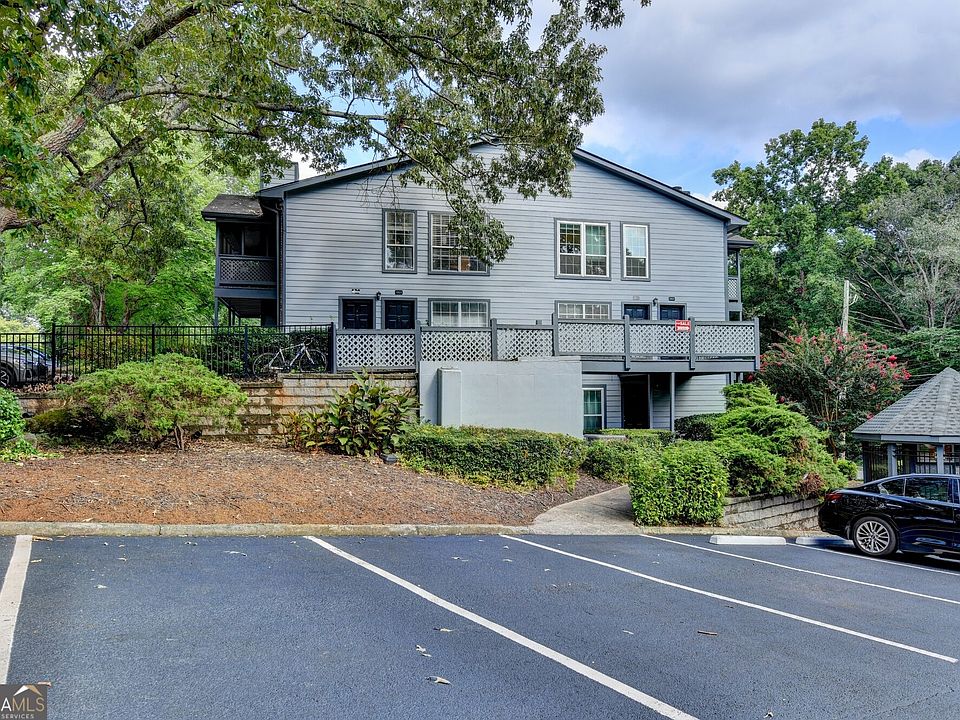 1st image of 1305 Weatherstone Way NE