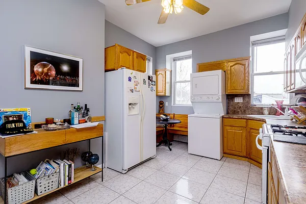 Rented by Compass | media 14