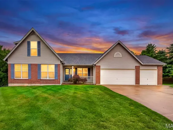 115 Mackintosh Ln, Dardenne Prairie, MO 63368