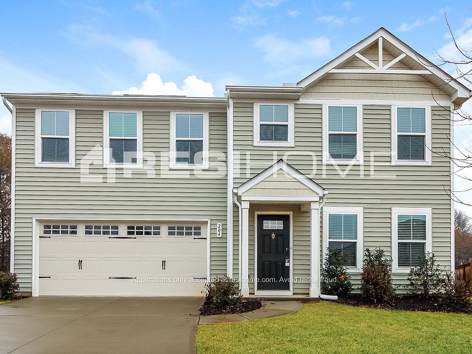 1st image of 204 Portchester Ln