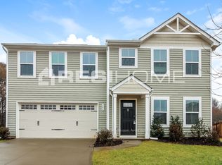 204 Portchester Ln, Greenville, SC 29605