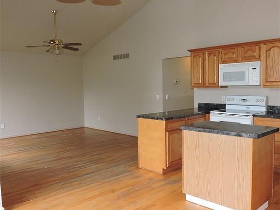 2nd image of 30125 Marla Dr
