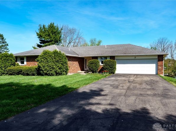4088 Navajo Trl, Jamestown, OH 45335